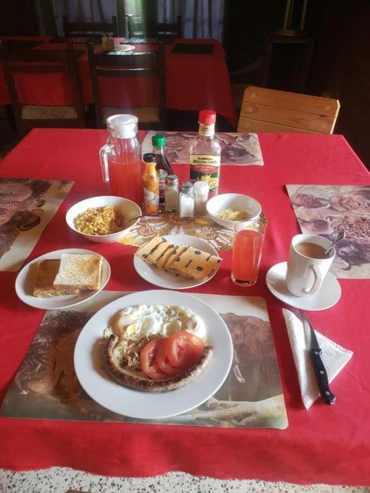 Bambi Lodge Grootfontein Eksteriør billede