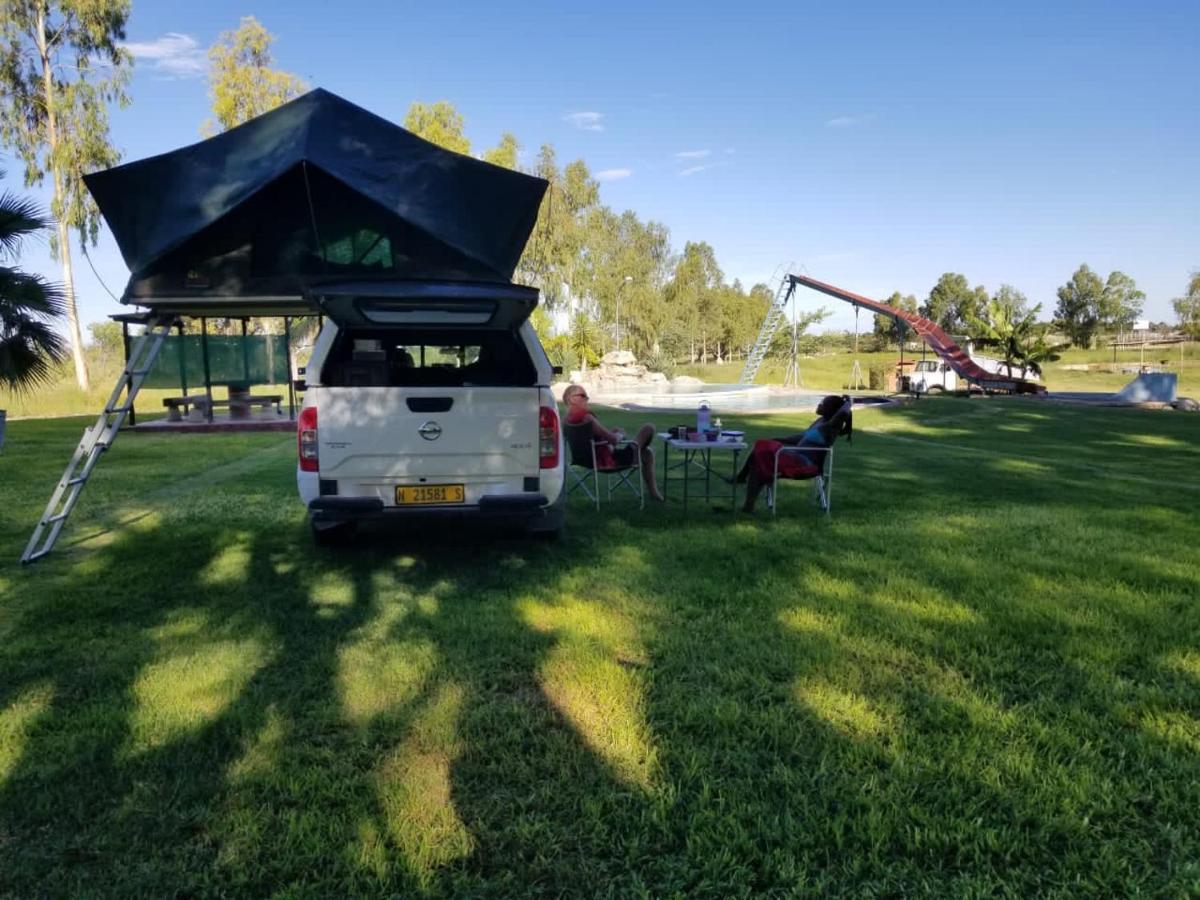 Bambi Lodge Grootfontein Eksteriør billede